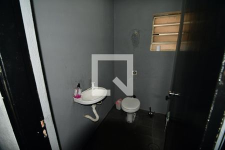 Casa à venda com 250m², 5 quartos e 4 vagasLavabo 2