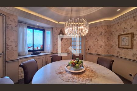 Apartamento à venda com 886m², 4 quartos e 6 vagasCopa