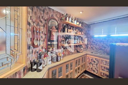 Apartamento à venda com 886m², 4 quartos e 6 vagasBar