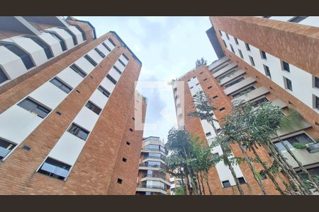 Apartamento à venda com 886m², 4 quartos e 6 vagasÁrea comum