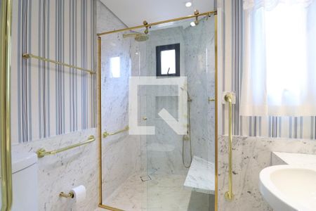 Apartamento à venda com 886m², 4 quartos e 6 vagasBanheiro da Suíte 3