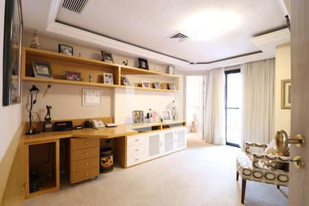 Apartamento à venda com 886m², 4 quartos e 6 vagasSuite 2