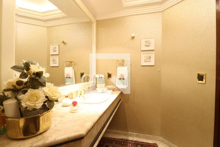 Apartamento à venda com 886m², 4 quartos e 6 vagasBanheiro