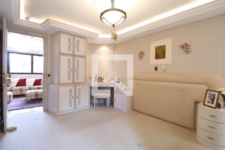 Apartamento à venda com 886m², 4 quartos e 6 vagasSuíte 3