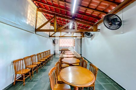 Apartamento para alugar com 47m², 2 quartos e 1 vagaÁrea comum - Salão de festas