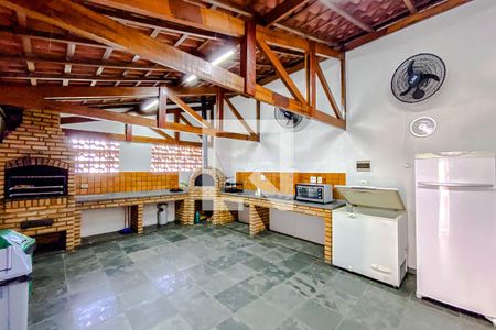 Apartamento para alugar com 47m², 2 quartos e 1 vagaÁrea comum - Churrasqueira