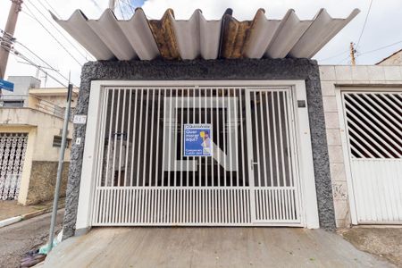 Casa à venda com 180m², 3 quartos e 3 vagasFachada