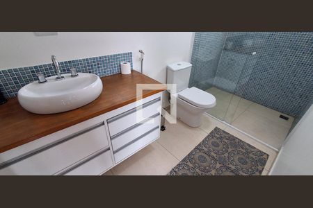 Casa à venda com 400m², 3 quartos e 4 vagas Casa à venda com 400m², 3 quartos e 4 vagasBanheiro /Quarto 1