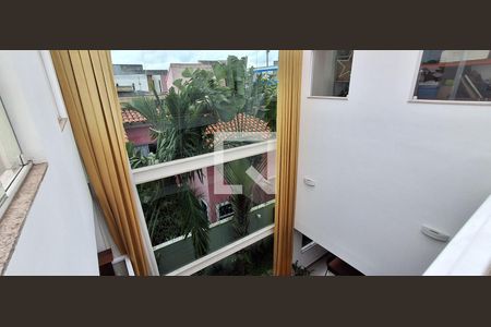 Casa à venda com 400m², 3 quartos e 4 vagas Casa à venda com 400m², 3 quartos e 4 vagasÁrea comum