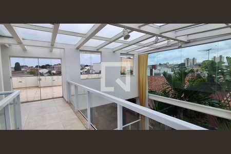 Casa à venda com 400m², 3 quartos e 4 vagas Casa à venda com 400m², 3 quartos e 4 vagasÁrea comum