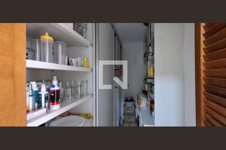 Casa à venda com 400m², 3 quartos e 4 vagas Casa à venda com 400m², 3 quartos e 4 vagasLavanderia