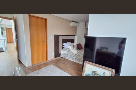 Casa à venda com 400m², 3 quartos e 4 vagas Casa à venda com 400m², 3 quartos e 4 vagasQuarto 1