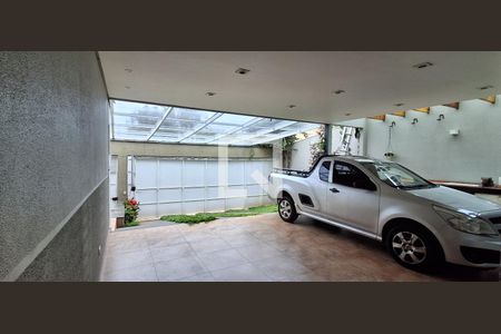 Casa à venda com 400m², 3 quartos e 4 vagas Casa à venda com 400m², 3 quartos e 4 vagasÁrea comum