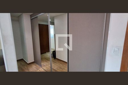 Casa à venda com 400m², 3 quartos e 4 vagas Casa à venda com 400m², 3 quartos e 4 vagasQuarto 3