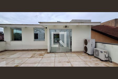 Casa à venda com 400m², 3 quartos e 4 vagas Casa à venda com 400m², 3 quartos e 4 vagasÁrea comum