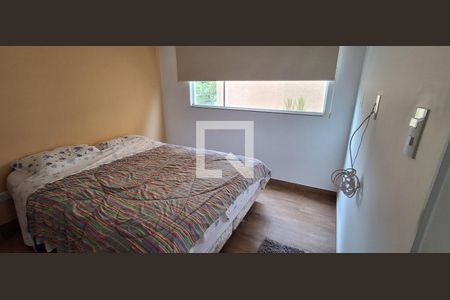 Casa à venda com 400m², 3 quartos e 4 vagas Casa à venda com 400m², 3 quartos e 4 vagasQuarto 2