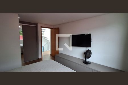 Casa à venda com 400m², 3 quartos e 4 vagas Casa à venda com 400m², 3 quartos e 4 vagasQuarto 3