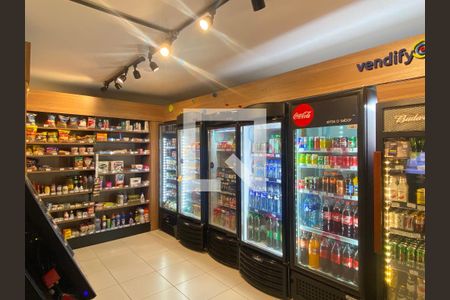 Apartamento à venda com 33m², 1 quarto e sem vagaÁrea comum