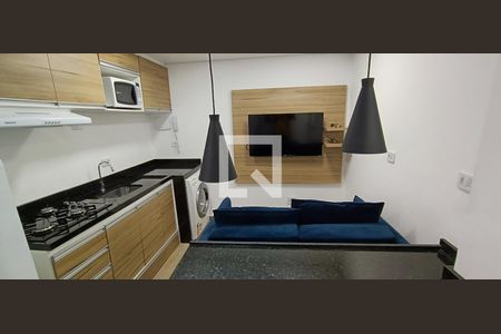 Sala/Cozinha de apartamento para alugar com 1 quarto, 25m² em Morumbi, São Paulo