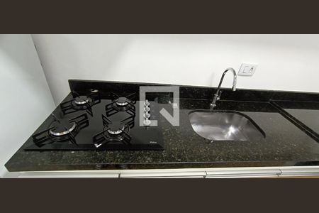 Cozinha de apartamento para alugar com 1 quarto, 25m² em Morumbi, São Paulo