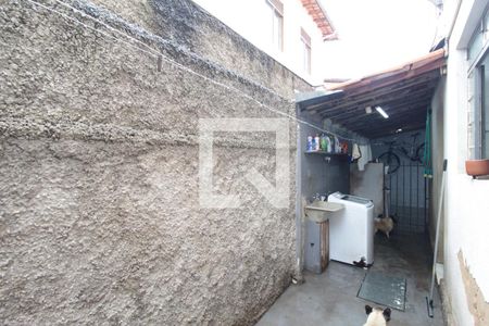 Casa à venda com 228m², 4 quartos e 5 vagasÁrea de Serviço