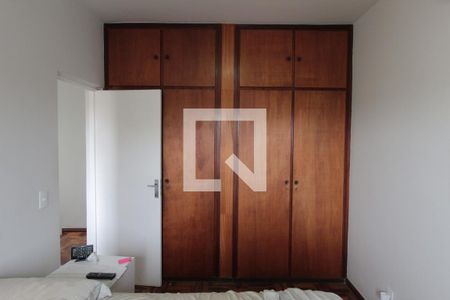 Casa à venda com 228m², 4 quartos e 5 vagasQuarto 3