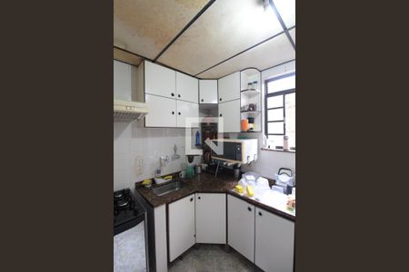 Casa à venda com 228m², 4 quartos e 5 vagasCozinha