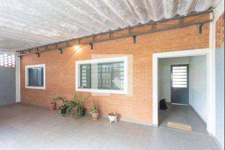 Casa à venda com 134m², 3 quartos e 2 vagasGaragem
