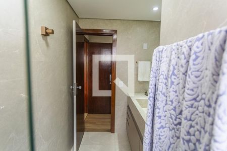 Apartamento à venda com 100m², 3 quartos e 2 vagas Apartamento à venda com 100m², 3 quartos e 2 vagasBanheiro Social