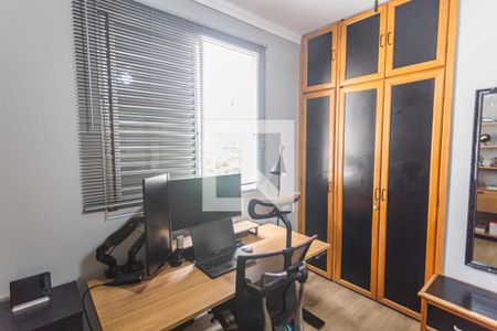 Apartamento à venda com 100m², 3 quartos e 2 vagas Apartamento à venda com 100m², 3 quartos e 2 vagasQuarto 2