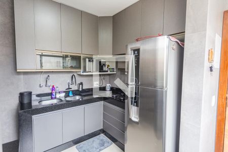Apartamento à venda com 100m², 3 quartos e 2 vagas Apartamento à venda com 100m², 3 quartos e 2 vagasCozinha