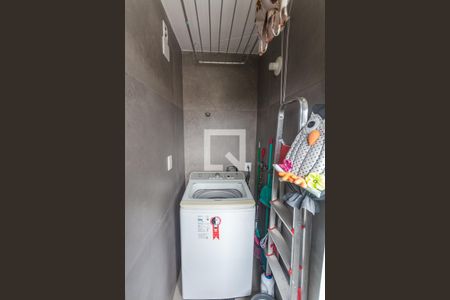 Apartamento à venda com 100m², 3 quartos e 2 vagas Apartamento à venda com 100m², 3 quartos e 2 vagasÁrea de Serviço