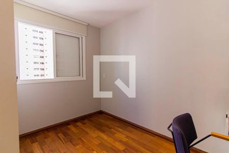 Apartamento à venda com 114m², 3 quartos e 2 vagas Apartamento à venda com 114m², 3 quartos e 2 vagasQuarto 2