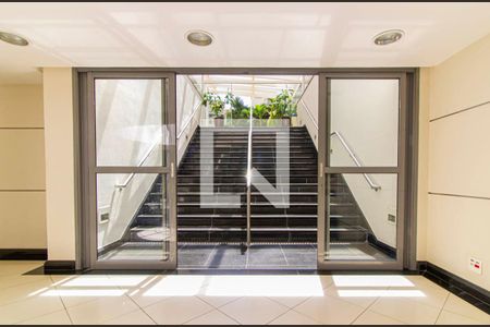 Apartamento à venda com 114m², 3 quartos e 2 vagas Apartamento à venda com 114m², 3 quartos e 2 vagasHall de Entrada