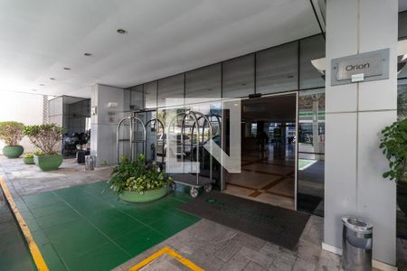 Apartamento à venda com 42m², 1 quarto e 1 vagaSaguão / Hall Social 