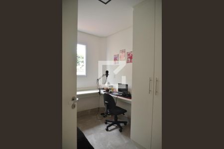 Apartamento à venda com 100m², 3 quartos e 1 vagaQuarto 2