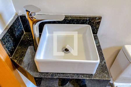 Casa à venda com 160m², 3 quartos e 2 vagasBanheiro da Suíte