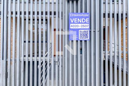 Casa à venda com 160m², 3 quartos e 2 vagasPlaquinha