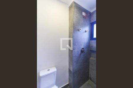 Casa à venda com 160m², 3 quartos e 2 vagas Casa à venda com 160m², 3 quartos e 2 vagasBanheiro da Suíte 2 e 3