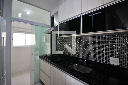 Apartamento à venda com 65m², 3 quartos e 2 vagasCozinha