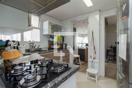 Apartamento à venda com 126m², 3 quartos e 2 vagas Apartamento à venda com 126m², 3 quartos e 2 vagasCozinha