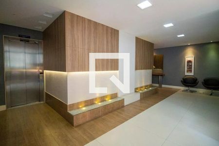 Apartamento à venda com 126m², 3 quartos e 2 vagas Apartamento à venda com 126m², 3 quartos e 2 vagasHall de entrada