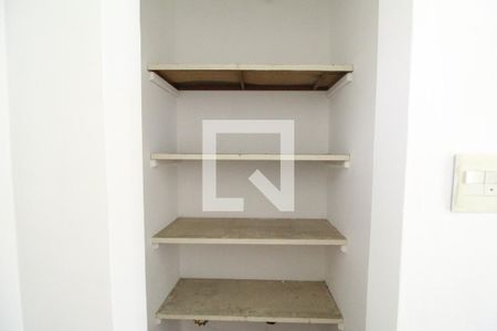 Casa de condomínio à venda com 500m², 4 quartos e 6 vagasDespensa do telhado