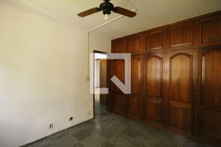 Casa de condomínio à venda com 500m², 4 quartos e 6 vagasQuarto 2