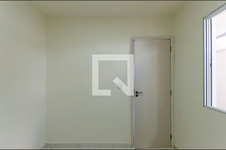 Quarto 1 de apartamento para alugar com 2 quartos, 38m² em Vila Santa Edwiges, São Paulo