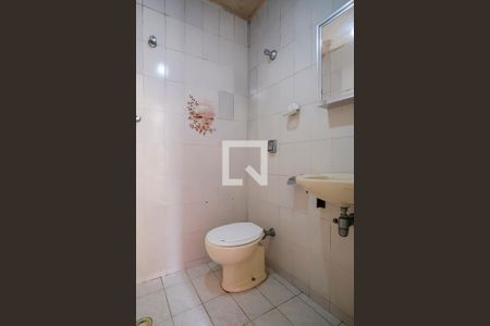 Casa à venda com 512m², 4 quartos e 6 vagasBanheiro 2