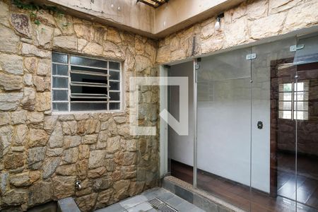 Casa à venda com 512m², 4 quartos e 6 vagasQuintal