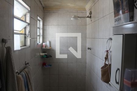 Casa à venda com 232m², 4 quartos e 2 vagasBanheiro 2