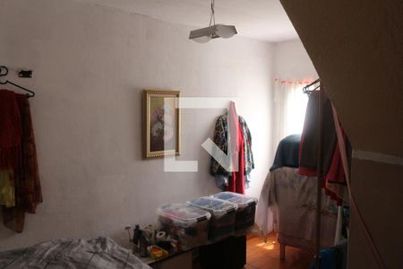 Casa à venda com 232m², 4 quartos e 2 vagasQuarto 4