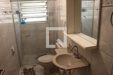 Casa à venda com 232m², 4 quartos e 2 vagasBanheiro 1